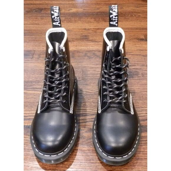 Doc Martens AirWair Black Boots Unisex Men\'s Size 7 Women Size 8 New main image 7
